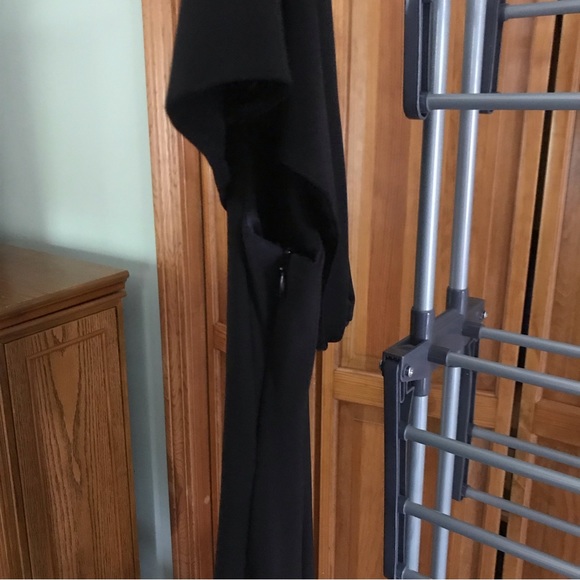 Patra Black Short Sleeve Dress - Picture 5 of 6